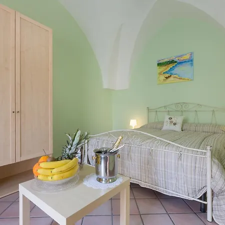 Le Dimore Dei Messapi Bed and breakfast