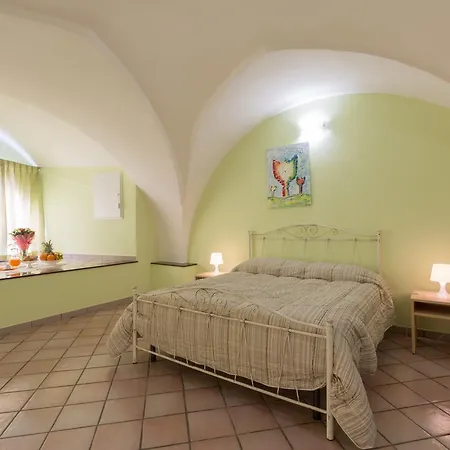 Alojamento de Acomodação e Pequeno-almoço Le Dimore Dei Messapi 4*